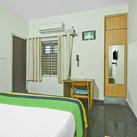Treebo Trend Karan Residency Otel Maisur Dış mekan fotoğraf