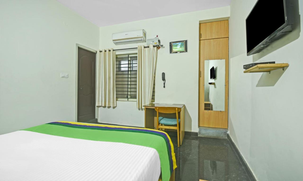Treebo Trend Karan Residency Otel Maisur Dış mekan fotoğraf