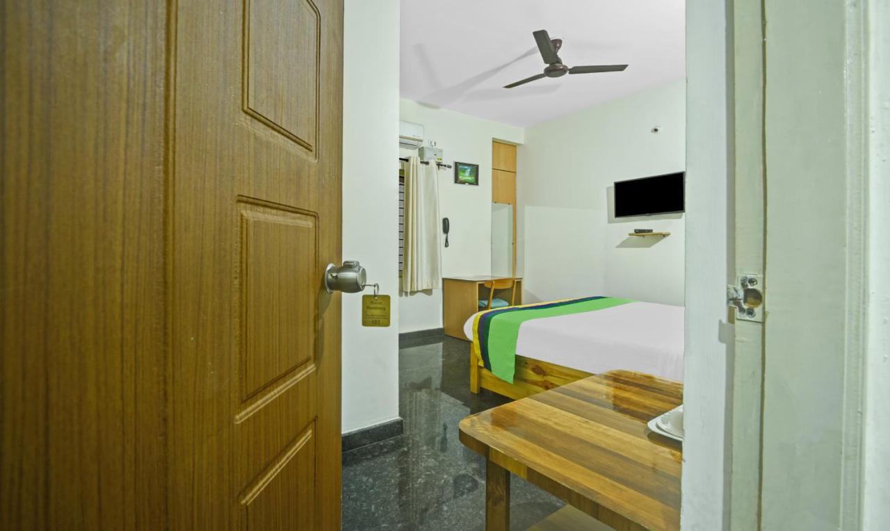 Treebo Trend Karan Residency Otel Maisur Dış mekan fotoğraf
